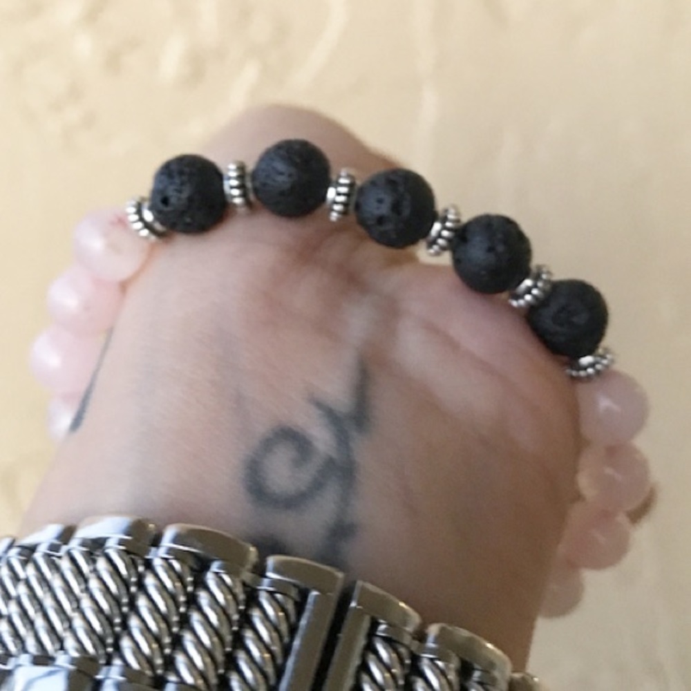 Rose quartz & oil diffuser lava rock lotus flower - Picture 6 of 8